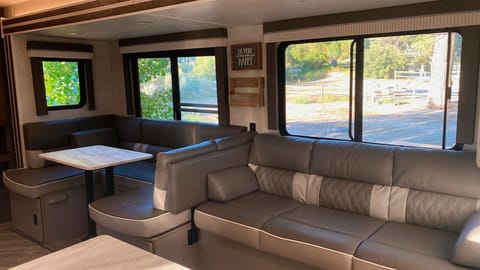 2021 Forest River Salem Bunk House Travel Trailer Ziehbarer Anhänger in Menifee