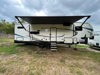 Ginnie's RV-r-bo 2022 Forest River Wildcat DELIVERY ONLY Rimorchio trainabile in Lake Conroe