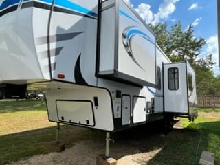 Ginnie's RV-r-bo 2022 Forest River Wildcat DELIVERY ONLY Tráiler remolcable in Lake Conroe