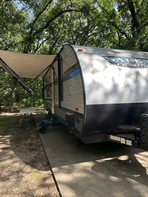 "Keep The Party Going" Towable trailer in Rowlett