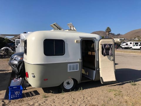 1987 Trouvaille Scamp 13' Towable trailer in Serra Mesa