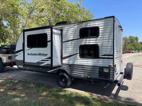 2023 brand new Starcraft 180BHS bunk bed+slide out(05） Towable trailer in Monrovia