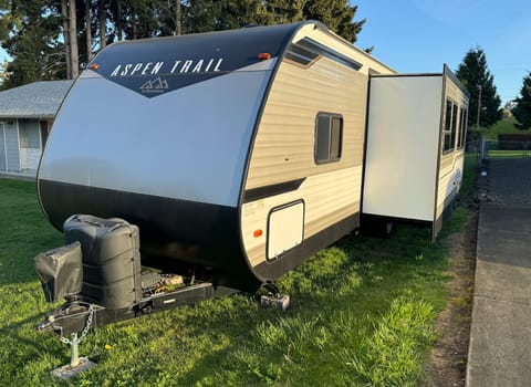 2021 Aspen Trail Trailer - Great for your adventure! Towable trailer in Vancouver