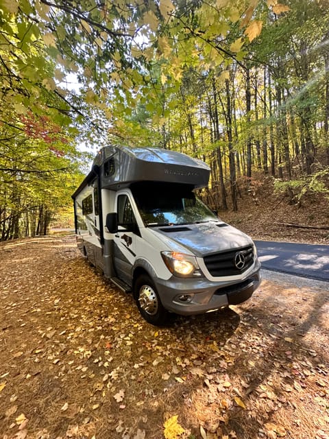 25ft of Freedom - Mountains, Beaches, Beers! Drivable vehicle in Black Mountain