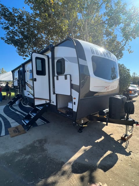2022 Forest River Rockwood Ultra Lite Towable trailer in Murrieta