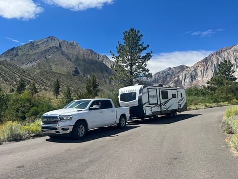 2022 Forest River Rockwood Ultra Lite Towable trailer in Murrieta