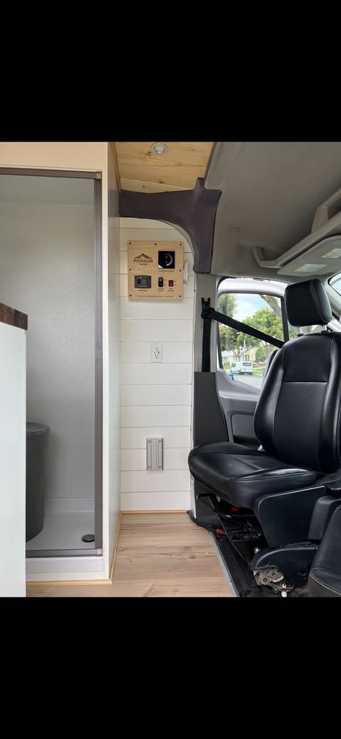 2020 Ford Transit 250 medium roof Drivable vehicle in Seal Beach