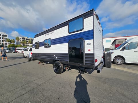 2024 Economic Family Travel Trailer Towable trailer in Fountain Valley