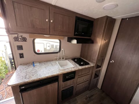 2019 Keystone RV Hideout 175LHS Towable trailer in Stockton