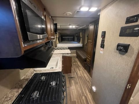 2016 Keystone RV Outback Ultra-Lite Towable trailer in Napa Valley