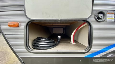 2022 Coachmen Catalina Legacy Edition Towable trailer in Vancouver