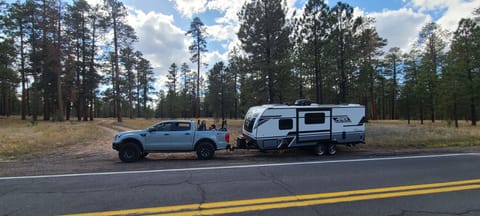 2024 Apex Happy Campers Towable trailer in San Antonio