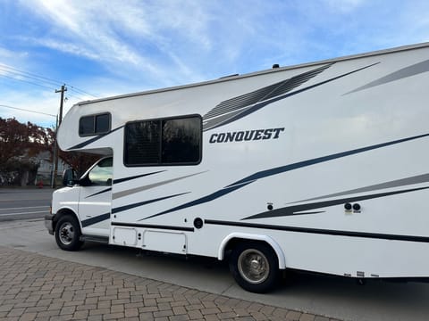 Fully Stocked 2021 Gulf Stream Conquest 24’ Drivable vehicle in South Jordan