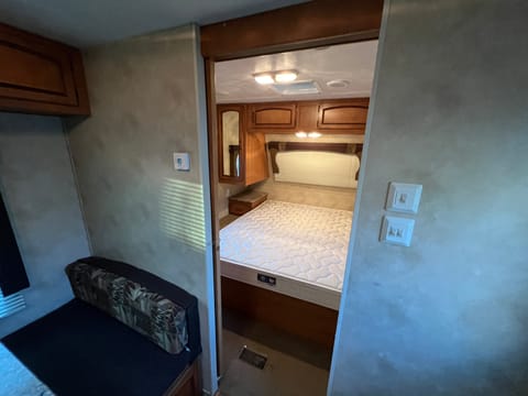 Comfortable Retreat for the Family Towable trailer in Chilliwack