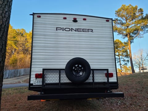 2019 Heartland RVs Pioneer Towable trailer in Lake Ouachita