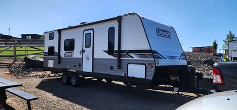 Perfect Family Size! Towable trailer in Silverado Ranch