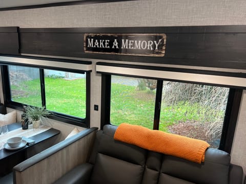 2024 Jayco Jay Flight 267BHSW "Make A Memory" Remorque tractable in Tumwater