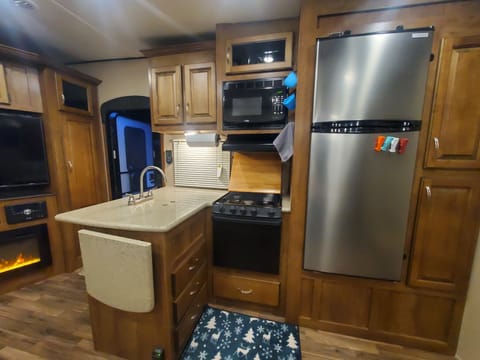 2018 Coachman Chapperal Family Fun Towable trailer in Woodway