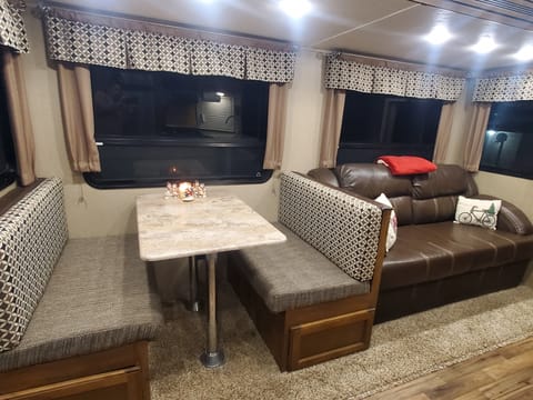 2018 Coachman Chapperal Family Fun Remorque tractable in Woodway