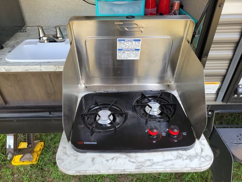"Adventure Galley" is ready for your next adventure!!! 21 Jayco SLX 324BDHS Towable trailer in Alvin