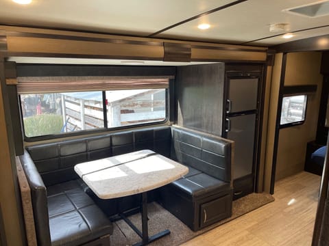 2017 Grand Design Imagine, 2400BHS, DELIVERY Only Towable trailer in Santa Rosa
