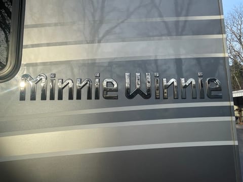2022 Winnebago Minnie Winnie Drivable vehicle in Columbia
