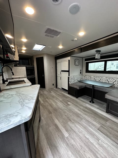 Hawks Nest Towable trailer in Killeen