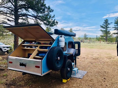 TC Teardrop Off Road Edition - 5x10’ Trailer with Lock ‘n Roll Hitch Towable trailer in Greenwood Village