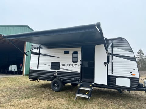 2021 Keystone RV Hideout Towable trailer in Holland