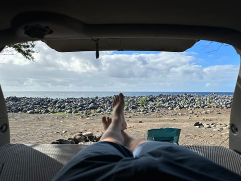 Roth Island Adventures (Unlimited Miles)  Take this on the Road to Hana Reisemobil in Kula