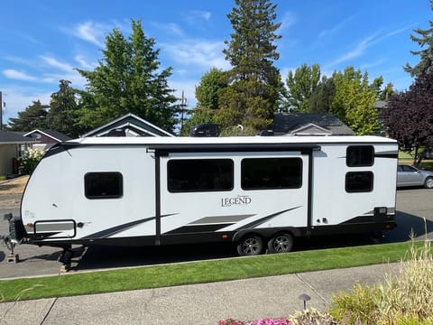 2021 Forest River Surveyor Legend (Delivery only) Towable trailer in Tacoma