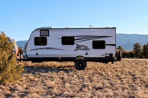 "Janis" The Jayco Jay Flight SLX Baja Edition Towable trailer in Buena Vista