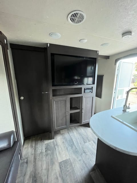 2018 Forest River Salem Cruise Lite - Bunkhouse Towable trailer in El Cajon