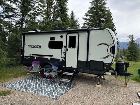 Little Mountain Camper  (Delivery Only) Remorque tractable in Jasper