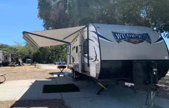 2017 Forest River Wildwood X-Lite Towable trailer in Santa Maria