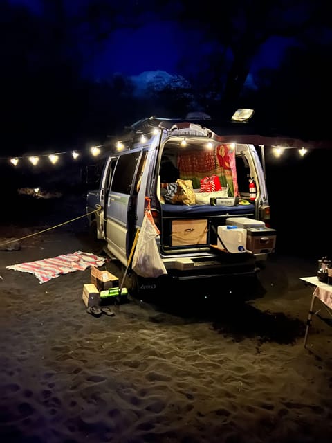 Deezel Washington Campervan in Wailuku