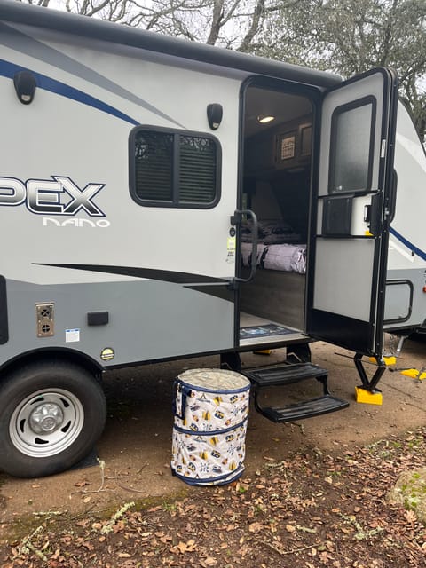 2019 Coachmen Apex Nano Ziehbarer Anhänger in Santa Rosa