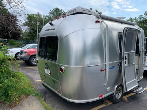 2019 Airstream Bambi Sport - 16RB Towable trailer in Saratoga Springs