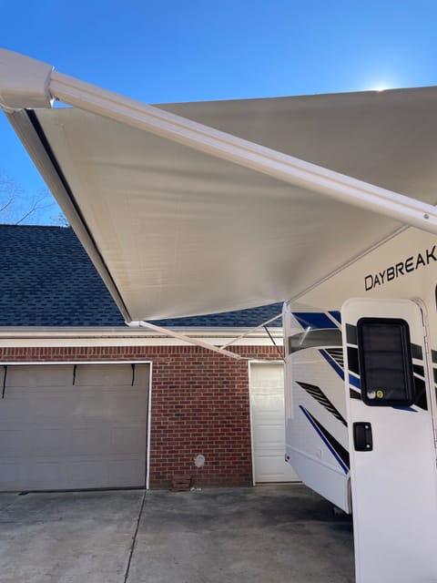 Extra large awning, 