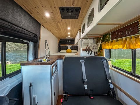 Char the Van - A luxury, custom-built, glam van! Campervan in Winchester