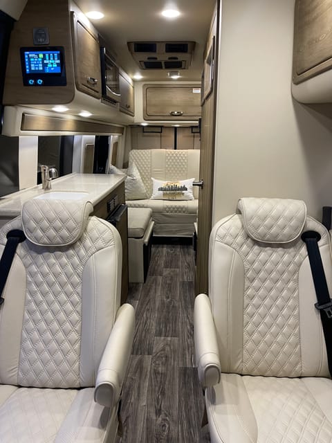 2022 Mercedes Sprinter Perfect for California Coast or Mountain Camping Drivable vehicle in Fresno