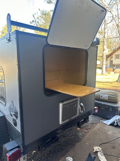 2021 OutBound Extreme. Square-back Travel Trailer RV Remorque tractable in Shoreview