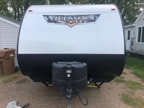 2021 Forest River Wildwood X-Lite Towable trailer in Aitkin