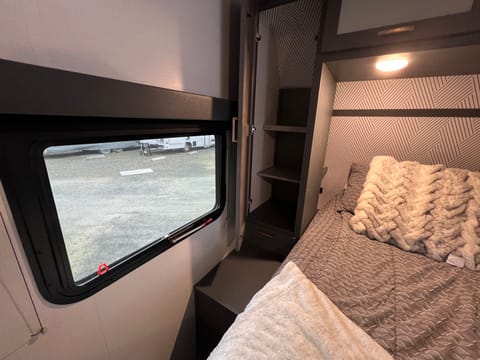 2022 Keystone RV Bullet Ultra Lite Towable trailer in Oakland