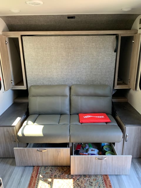 2022 Winnebago Micro Minnie 26ft bunk house - sleeps 5 Towable trailer in Bellingham