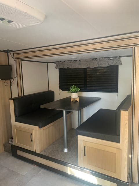 2021 Coachmen Apex Nano Towable trailer in Hixson