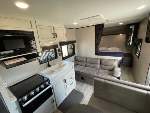 2022 Jayco Jay Flight Bunk House Towable trailer in Menifee