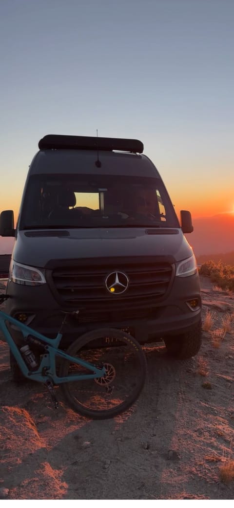 Stellamobile - 2022 Winnebago Revel 4x4 with Starlink HP Roam WiFi Drivable vehicle in San Francisco