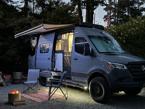 Cozy campside fire with Solo Stove in Pomo, CA