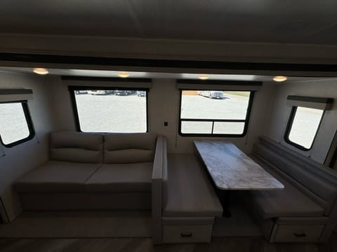 2022 Delta Terra Towable trailer in Lake Lewisville